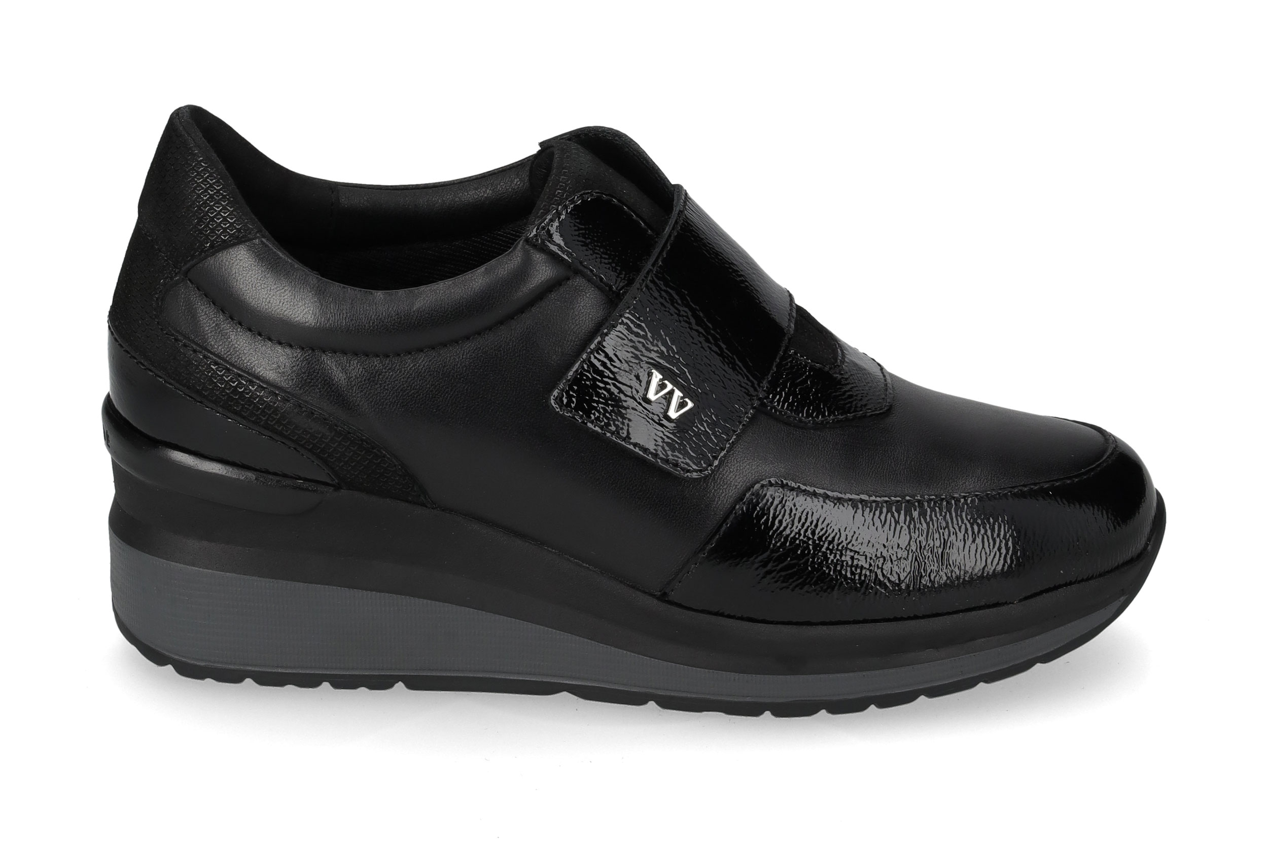 Sneaker Nappa Nera VVCA553W